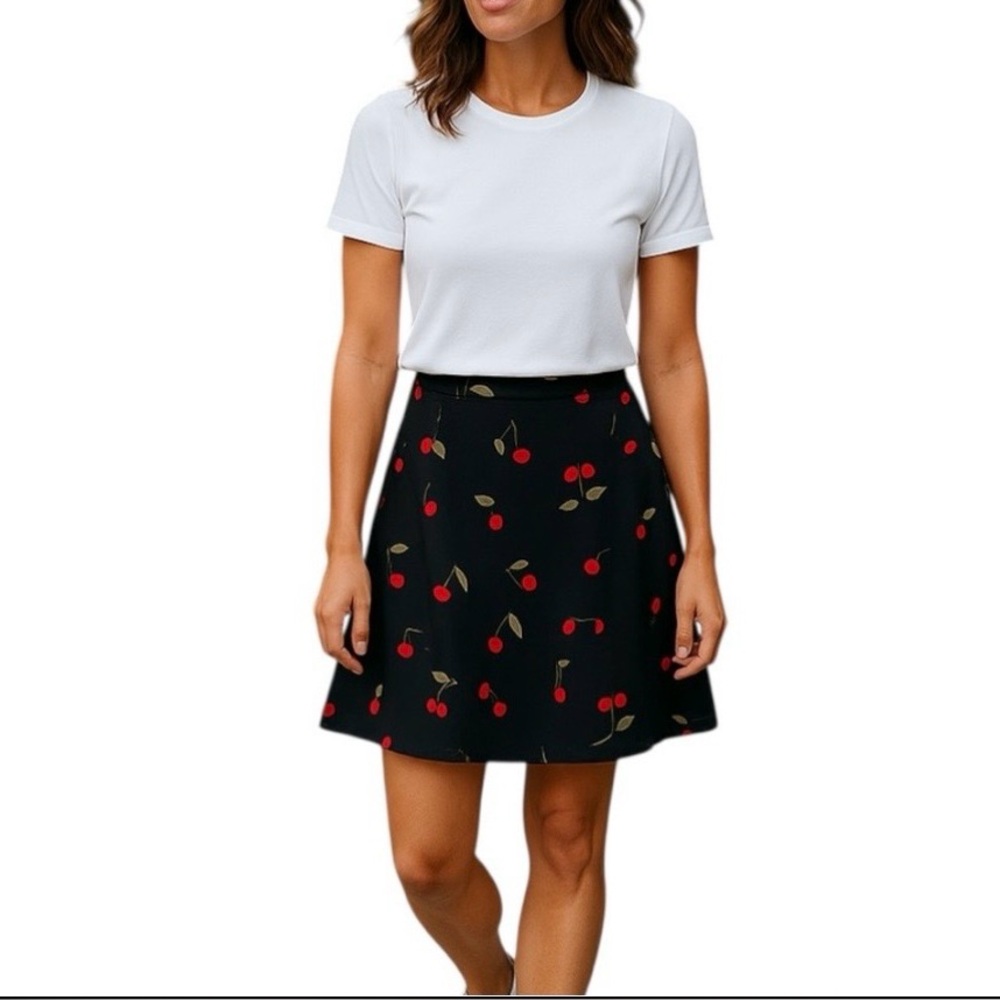 Tobi Steal Your Heart’ Black Mini Cherry print skirt Size L Summer